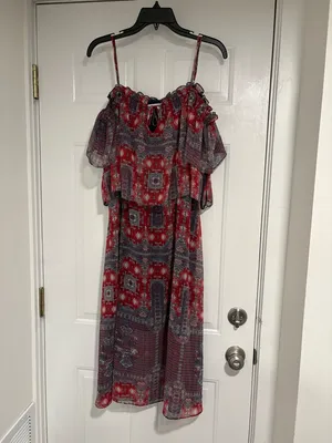 BCBG Red and Navy Patterned Ruffle Maxi Dress Size L thumbnail 3