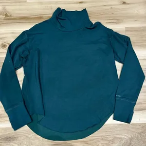 Offline by Aerie Over The Top Mock Neck Top Forest Green Women’s Medium thumbnail 2