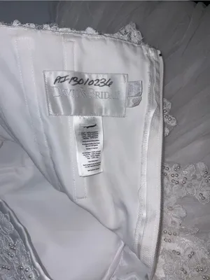 Beautiful Vintage Y2K David’s Bridal Halter Tulle Wedding Gown thumbnail 6