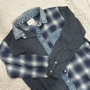 American Eagle Multi Printed Plaid Chambray Denim Button up Shirt thumbnail 2