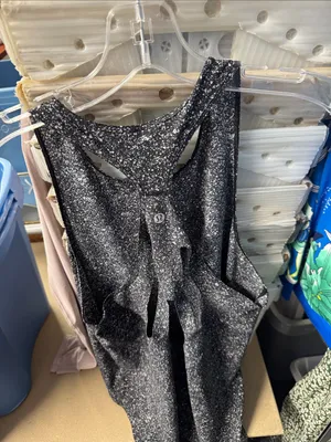 Lululemon tank // 090227 thumbnail 2