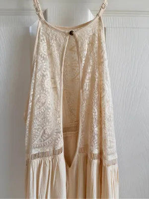 LF NWOT Native Rose Cream Lace-Trim Spaghetti Strap Dress thumbnail 4