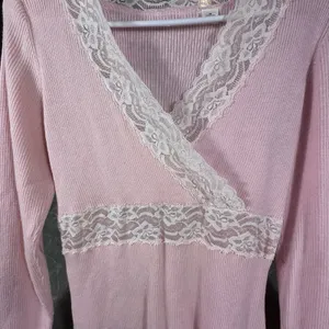 Y2K Coquette Wrap Top Medium Floral Lace Fairy Dollette Cute Girl Pink 90's VTG thumbnail 2