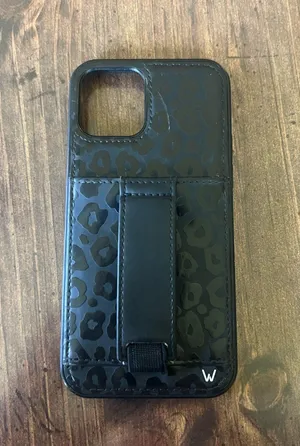 Walli iPhone 12/12 pro case Black thumbnail 1