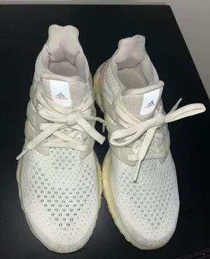 Ultraboost Shoes thumbnail 3