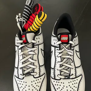 New NIKE LEGO Dunk Low GS 'Sail' thumbnail 5