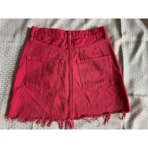Abercrombie & Fitch Women's Red Denim A-Line Mini Skirt Size 24 thumbnail 2