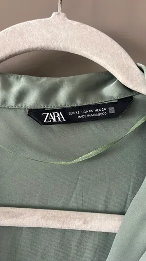 ZARA Satin Effect Shirt thumbnail 4