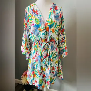 Amiani Tropical Botanical Print Mini Dress – Effortless Resort Wear Cover-Up thumbnail 2
