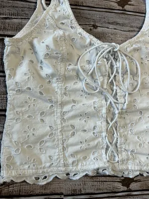 Abercrombie & Fitch Fairycore White Eyelet Lace-Up Crop Top Size XS thumbnail 3