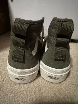 Vans Sk8-Hi Sneakers High-Top Olive 6.5 Women’s thumbnail 3