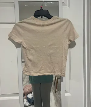H&M Surfer Khaki Baby Tee Print thumbnail 2