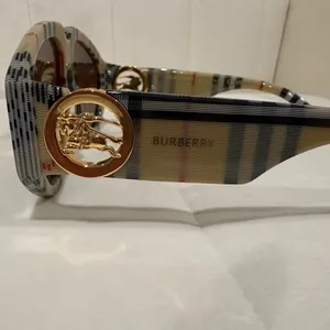 Burberry Sunglasses thumbnail 2
