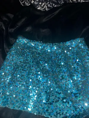Skirt thumbnail 2