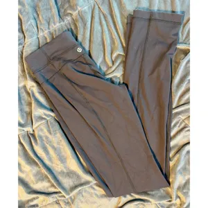 Lululemon Athletica Black Yoga Leggings Size 4 Full Length Activewear thumbnail 2