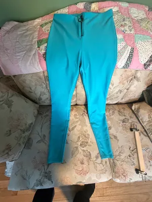 Alo Yoga Bright Aqua High-Rise Airlift Leggings with Front Zip thumbnail 10