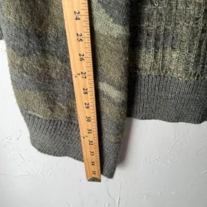 Aeropostale Women‎ Camouflage Print Waterfall Cardigan Sweater Size Medium thumbnail 7