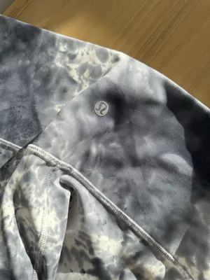 Lululemon Wunder Under High-Rise Tight 25" *Luxtreme Marble Dye Classic Navy 6 thumbnail 4