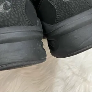Clove Core Classic All Black Option M/7.5 W/9 thumbnail 6