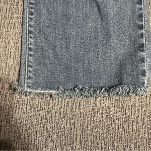 Levi’s 724 High Rise Straight Cropped Jeans thumbnail 3