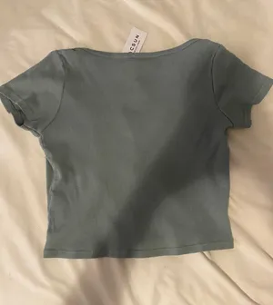 PacSun Crop Shirt thumbnail 3