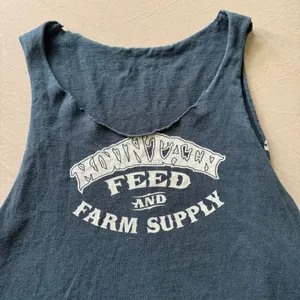 Vintage Grunge Mountain Feed & Farm Supply Cutoff Tank thumbnail 3