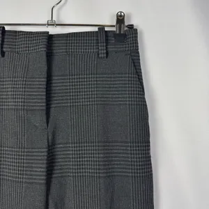 H&M Gray Plaid Straight Leg Dress Pants 4‎ thumbnail 3