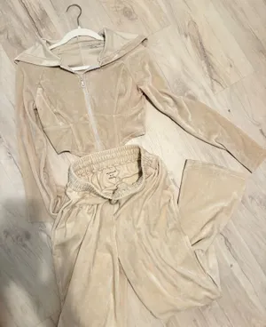 Urban Outfitters velvet set  thumbnail 1