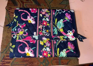Vera Bradley “Ribbons” (2012) Pattern Quilted Floral Travel/Compact Organizer thumbnail 1
