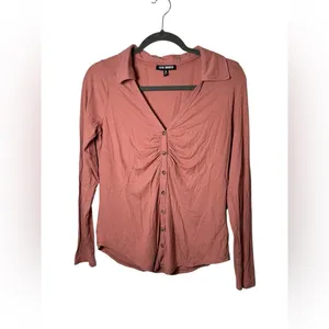 Steve Madden Ribbed Button Front Long Sleeve Top‎ Ruched Front Mauve Size M thumbnail 2