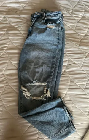 American Eagle Outfitters Jeans thumbnail 1