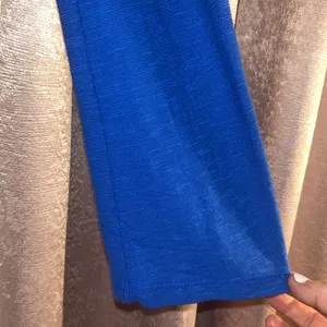Lilly Pulitzer Size M Vibrant Blue Long Sleeve Tunic thumbnail 6
