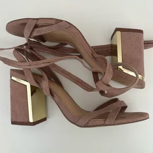 Lulu’s Suede Pink Gold Lace Up Strappy 3.5” Heel in Women’s Size 6.5 thumbnail 5
