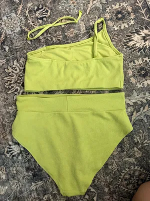 Old Navy Swimsuit thumbnail 2