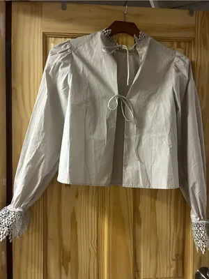 H&M Cream Long-Sleeve Blouse with Crochet Lace Cuffs thumbnail 2