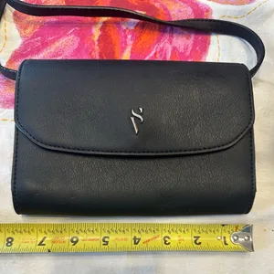 Vera Wang Small Black Crossbody Bag thumbnail 6