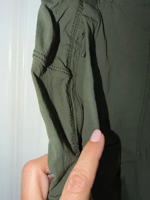 Athleta Trekkie Cargo Hiking Shorts Olive Green Size 4 thumbnail 4