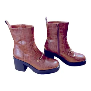 Truffle Collection sqaure toe loafer trim boots in brown croc size 8.5 thumbnail 3