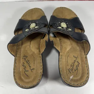 Natural Soul by Naturalizer "Saymore" Beaded Wedge Sandals - Women's Size 10M thumbnail 8