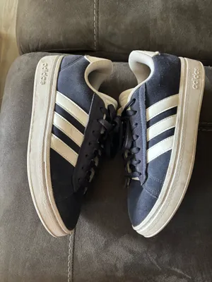 Adidas size 8.5 women  thumbnail 1