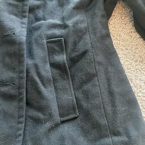 Old Navy Black Double-Breasted Peacoat with Wide Lapels thumbnail 3
