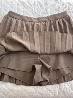 NWT Wishlist Apparel Brand Pleated A-Line Mini Skirt - size M thumbnail 3