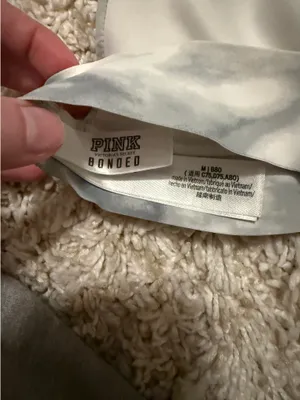 PINK Victoria's Secret Bra thumbnail 3