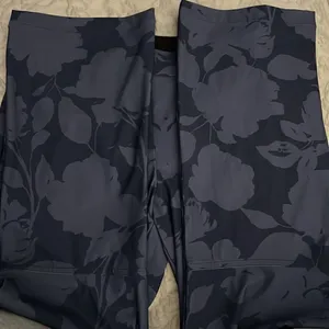 Spanx sunshine kick flare pant small floral print thumbnail 3