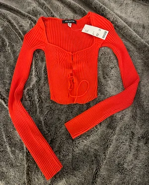 Urban Outfitters Top thumbnail 1