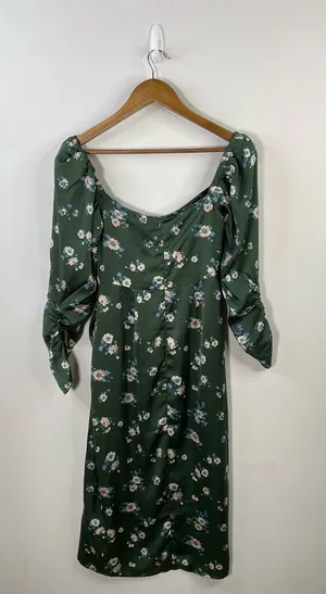 ASTR The Label Green Floral Dress Size Small thumbnail 5