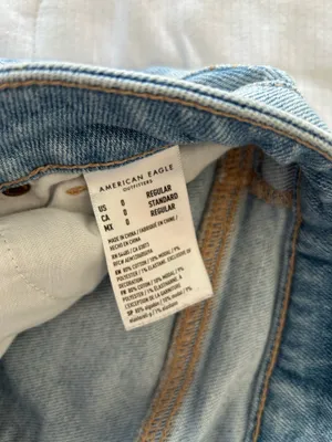 American Eagle Jeans thumbnail 3