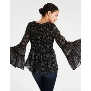 American Eagle Dark Floral Smocked Bell Sleeve Top Whimsigoth Fairy 70s Blouse M thumbnail 2