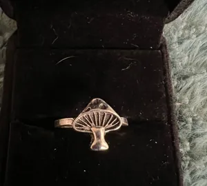 Women’s Stainless Steel Silver Ring Size 7 thumbnail 1