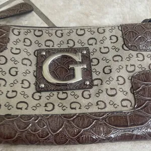 Guess Monogram Canvas Brown Croc Embossed Wristlet Clutch Silver G Logo Bag thumbnail 2